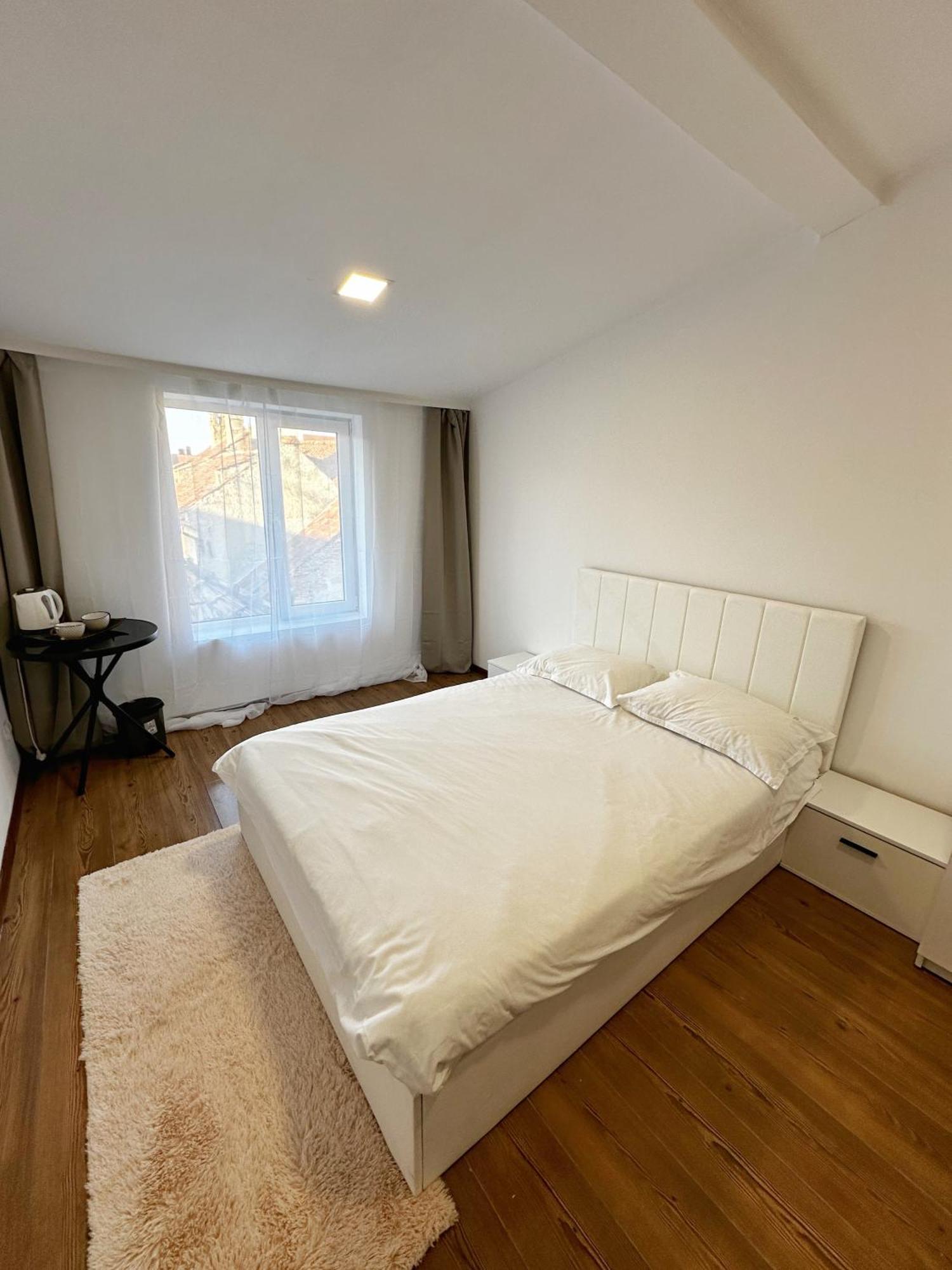 בראשוב Stone Residence מראה חיצוני תמונה